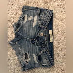 BKE denim shorts size 23